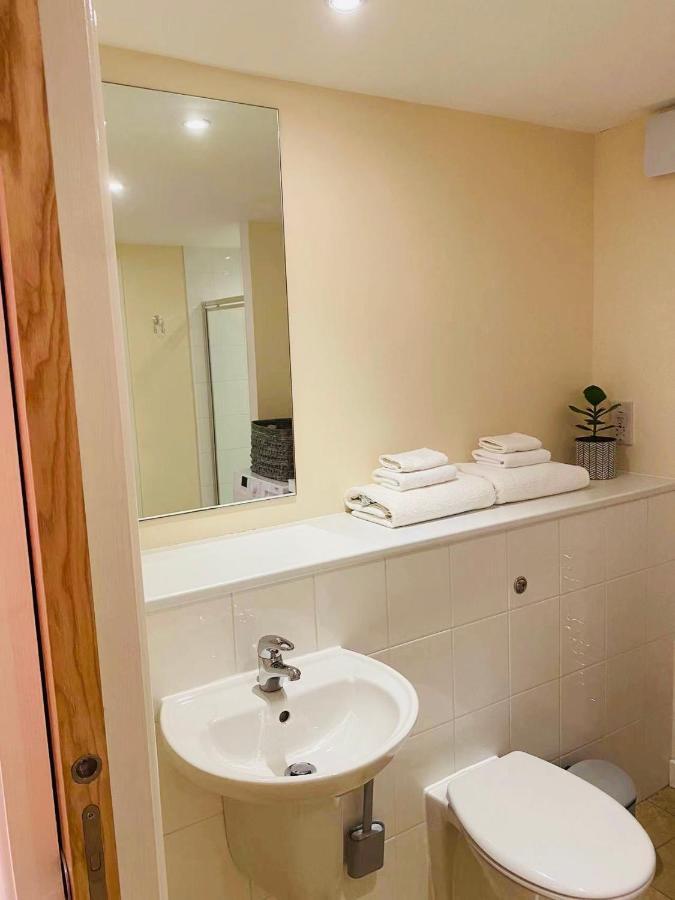 爱丁堡2 Bed 2 Bath With Private Parking公寓 外观 照片